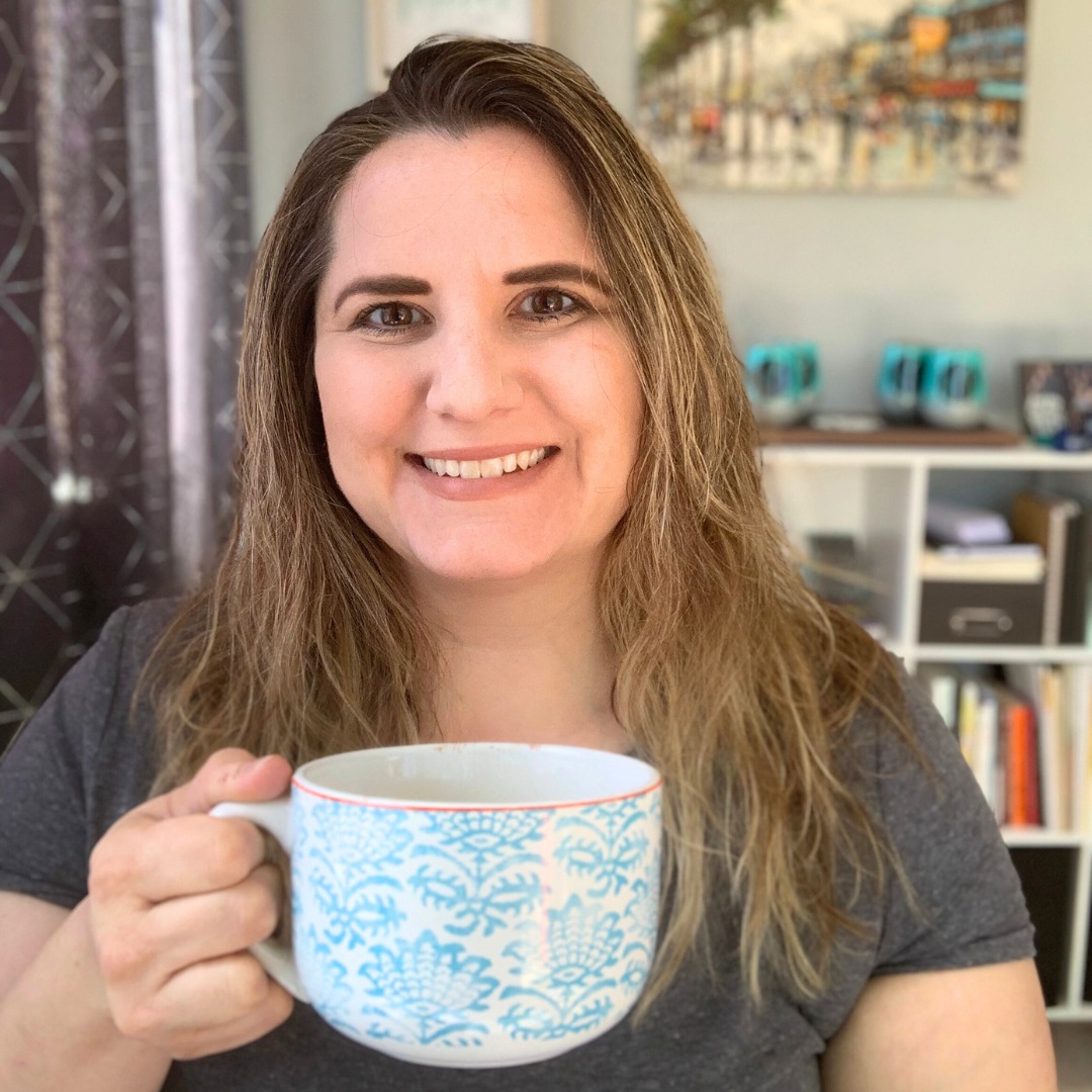 frankie lemer with mug of coffee, free consultation image